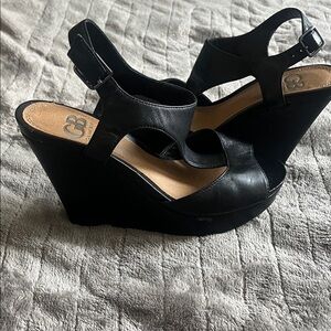 Gianni Bini Black Leather Wedge Sandals